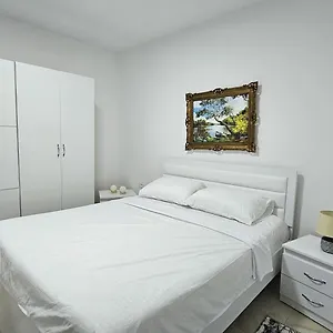 https://guesthouse-albi-berat.albaniahotels.org