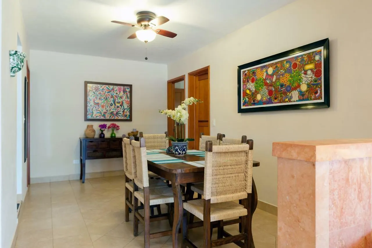 Righetto Vacation Rentals بويرتو موريلوس 0*,