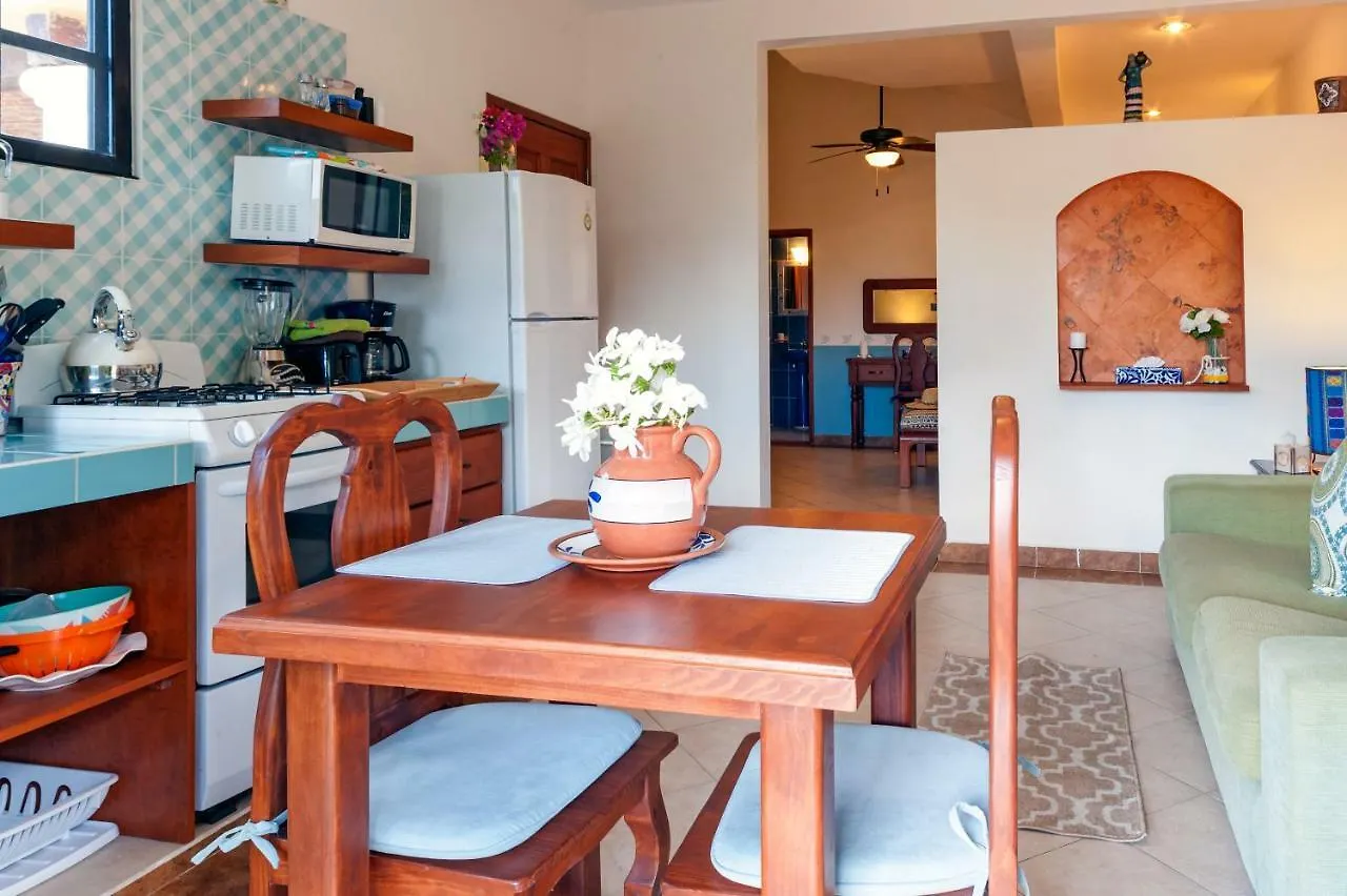 Righetto Vacation Rentals بويرتو موريلوس شقة