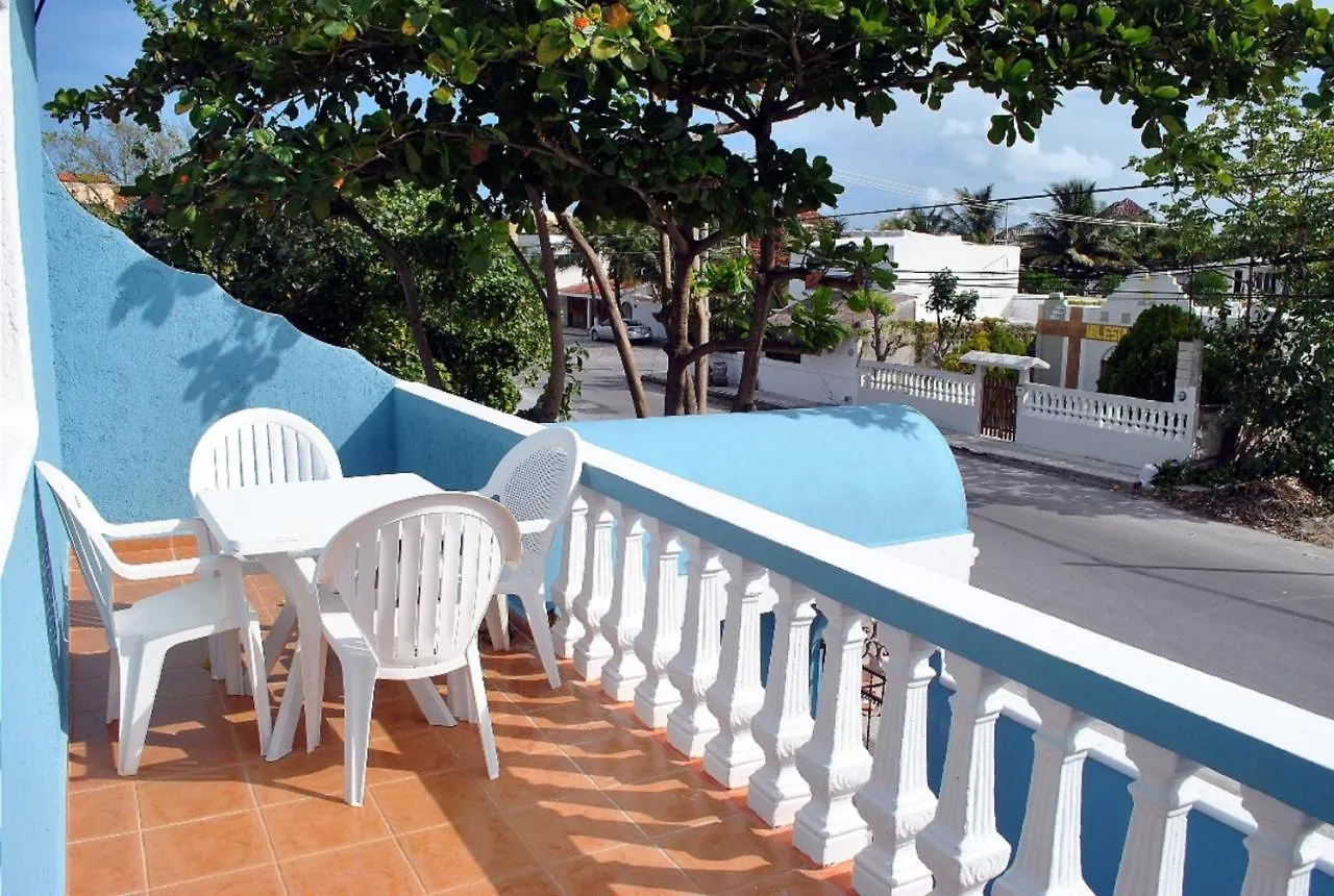 Righetto Vacation Rentals بويرتو موريلوس شقة
