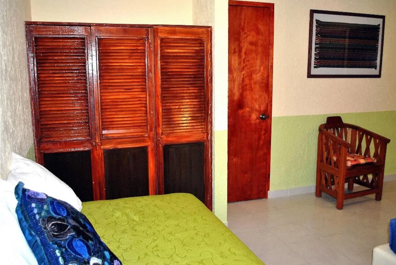 Righetto Vacation Rentals بويرتو موريلوس 0*,  المكسيك