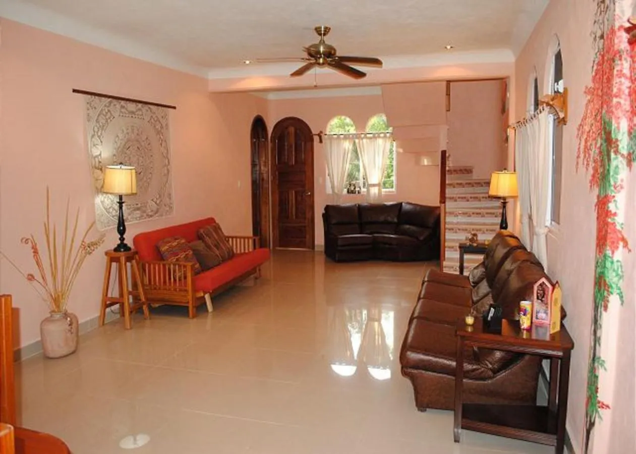 شقة Righetto Vacation Rentals بويرتو موريلوس المكسيك